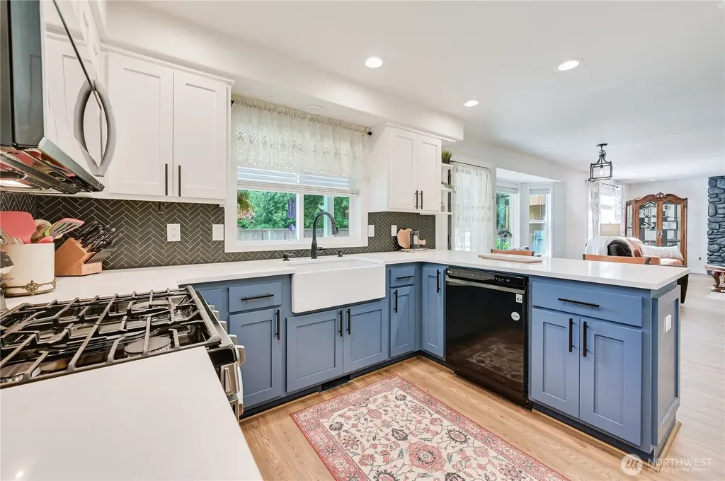 26504 33rd Avenue NE Arlington WA 98223