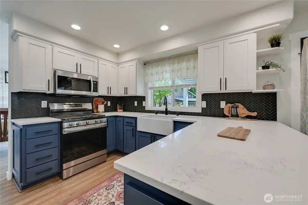 26504 33rd Avenue NE Arlington WA 98223