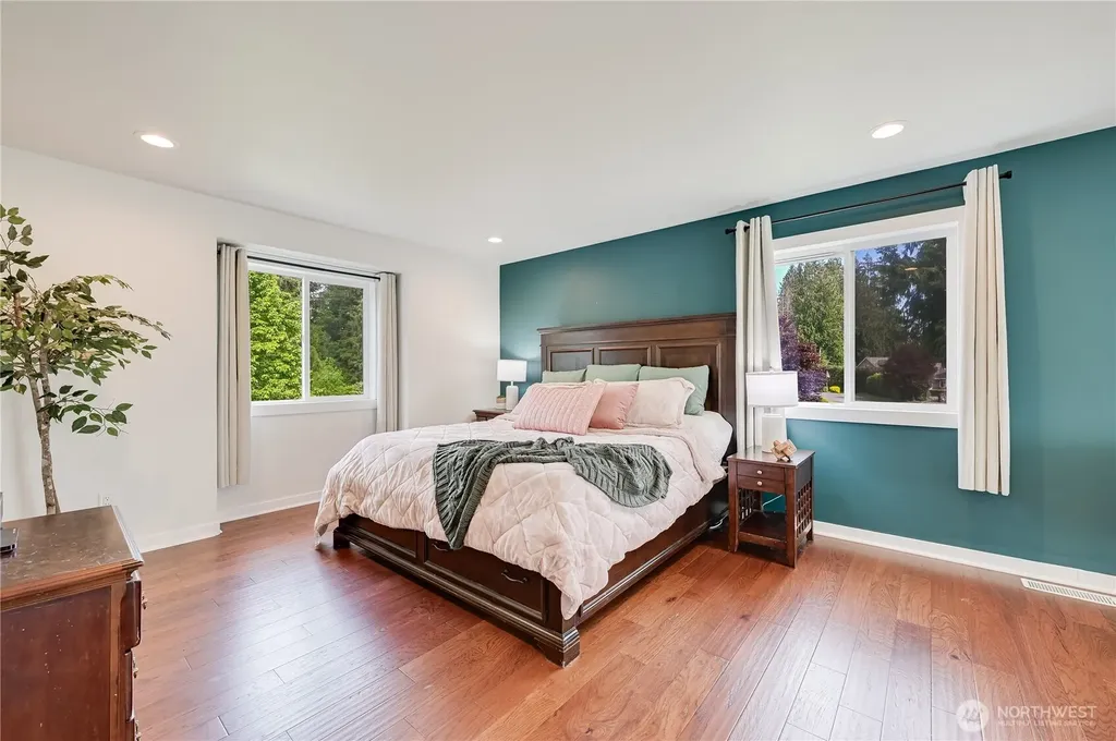 26504 33rd Avenue NE Arlington WA 98223