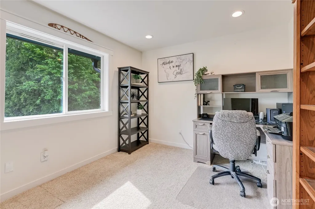 26504 33rd Avenue NE Arlington WA 98223