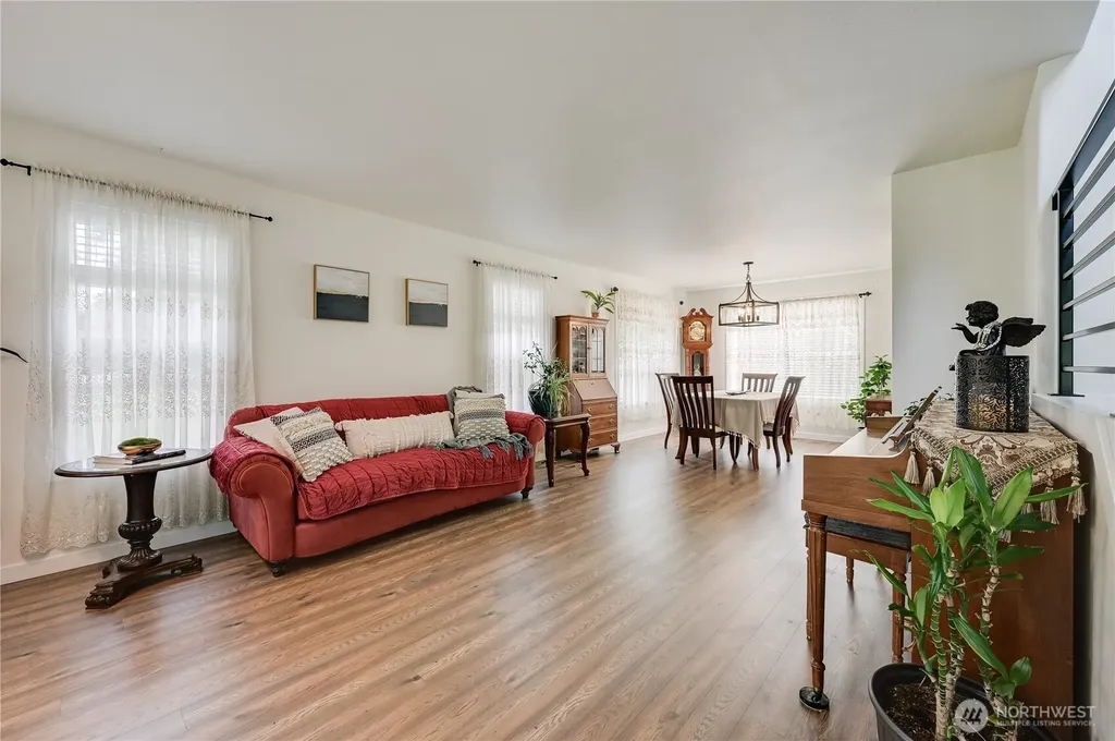 26504 33rd Avenue NE Arlington WA 98223