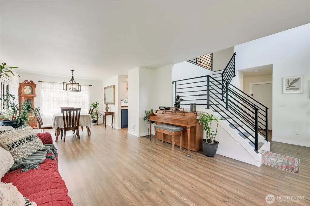 26504 33rd Avenue NE Arlington WA 98223