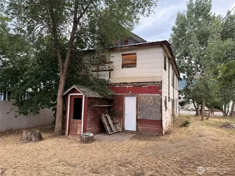 1308 Juniper Street Oroville WA 98844