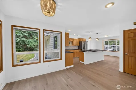 955 Doyle Lane Oak Harbor WA 98277