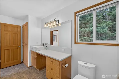 955 Doyle Lane Oak Harbor WA 98277