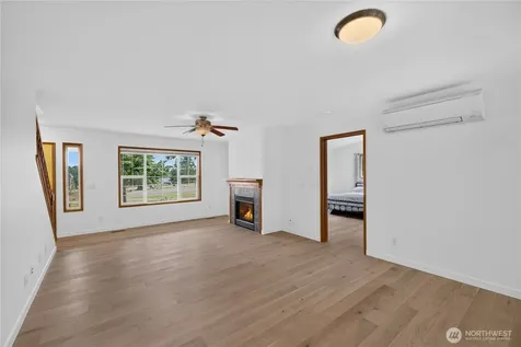 955 Doyle Lane Oak Harbor WA 98277