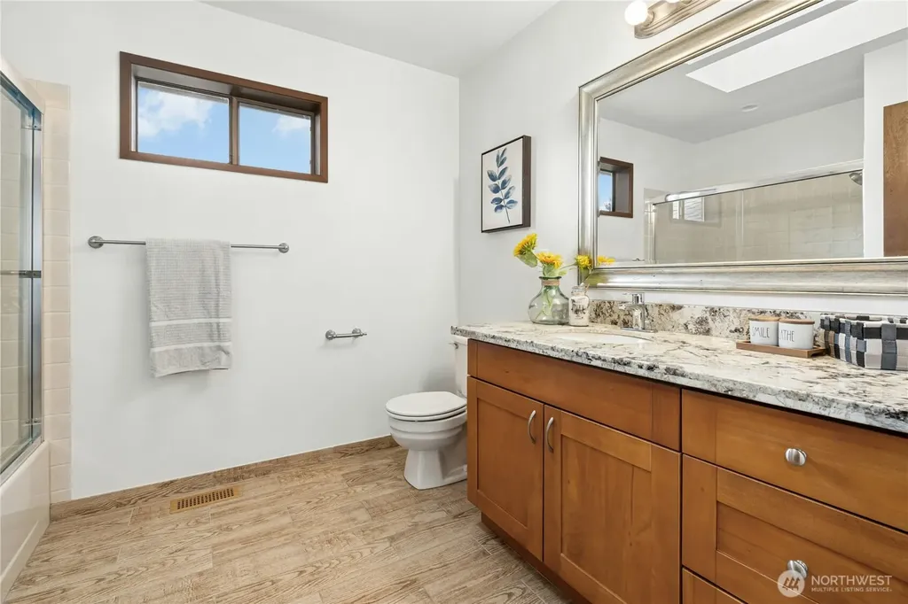 5211 103rd Street SW Mukilteo WA 98275