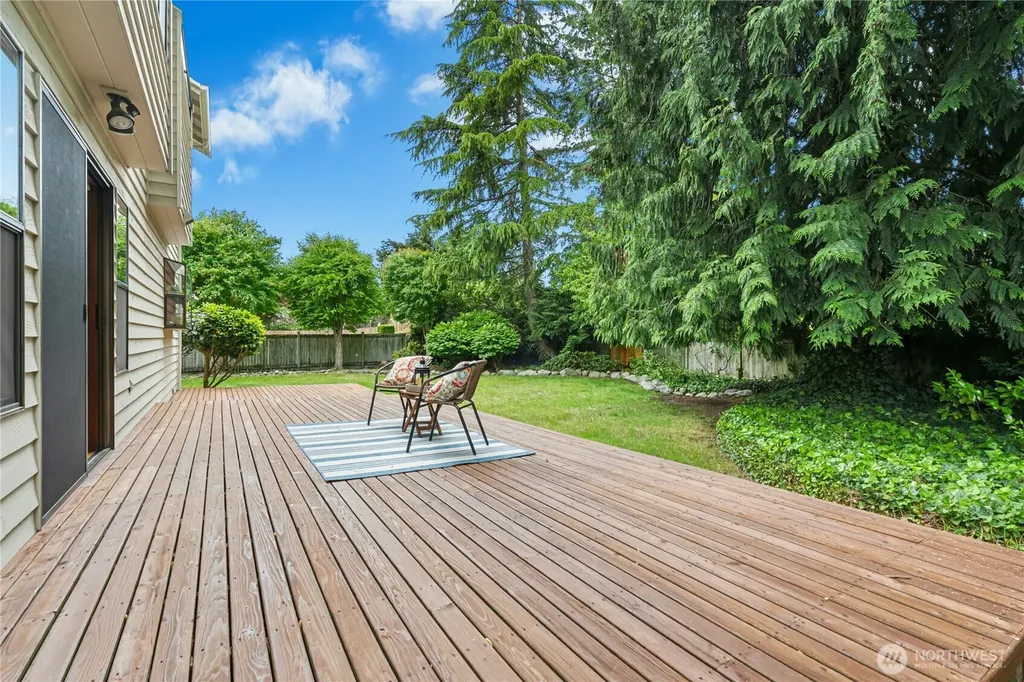 5211 103rd Street SW Mukilteo WA 98275