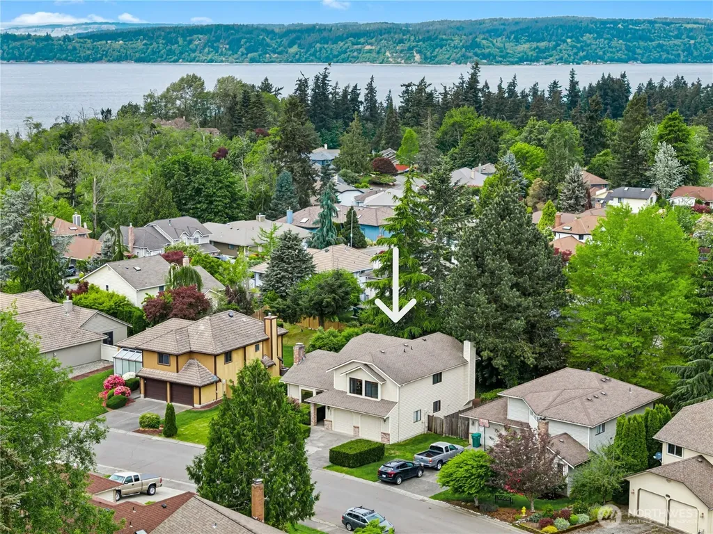 5211 103rd Street SW Mukilteo WA 98275