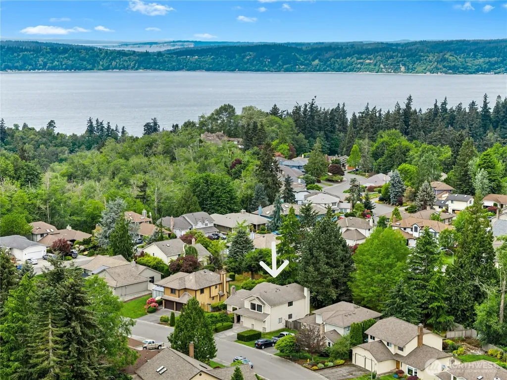 5211 103rd Street SW Mukilteo WA 98275