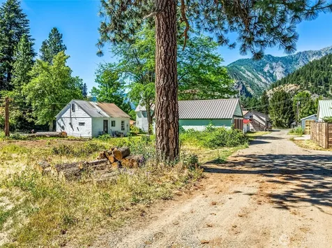 238 Benton Street Leavenworth WA 98826