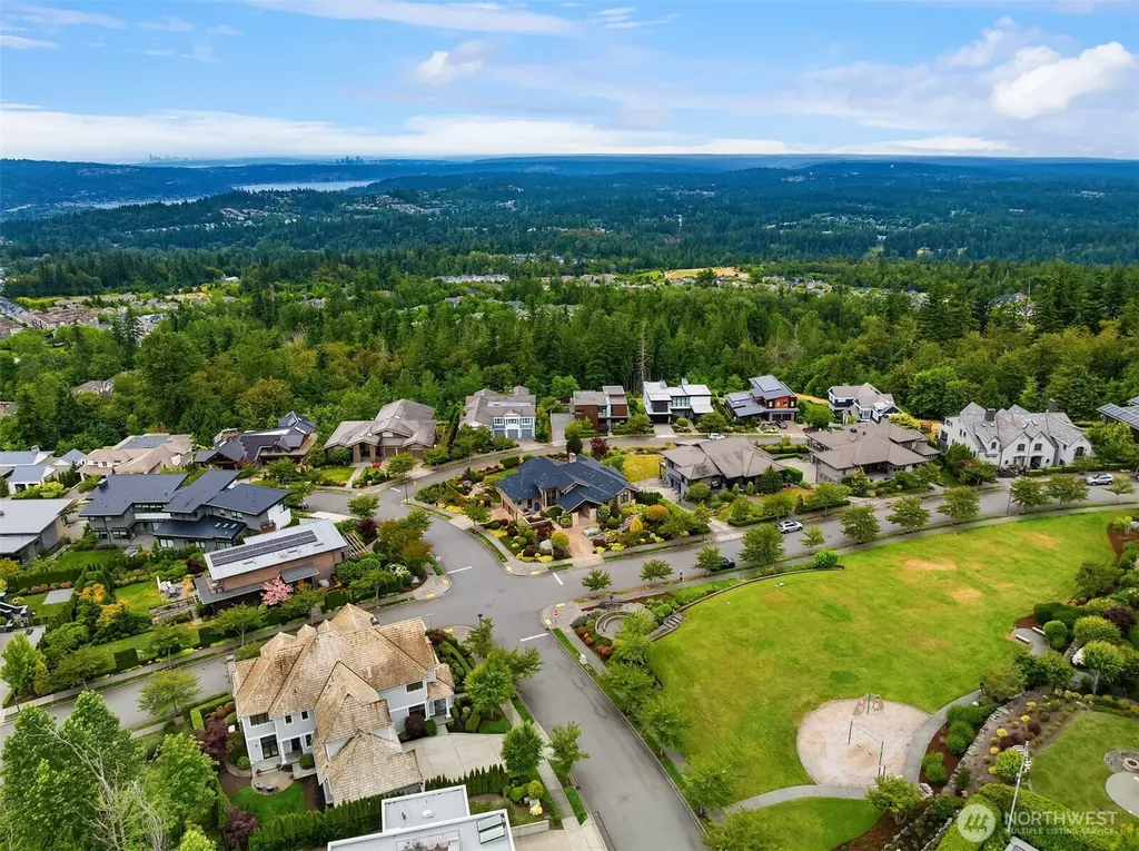 3489 NE Harrison Street Issaquah WA 98029