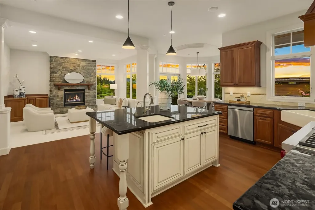 3489 NE Harrison Street Issaquah WA 98029