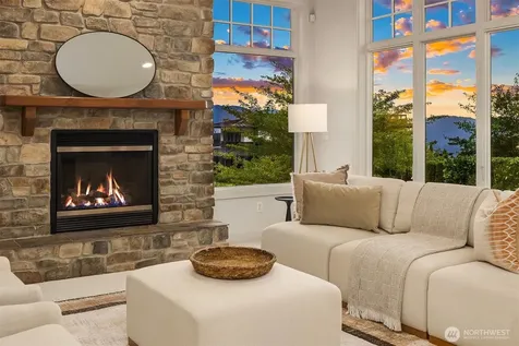 3489 NE Harrison Street Issaquah WA 98029