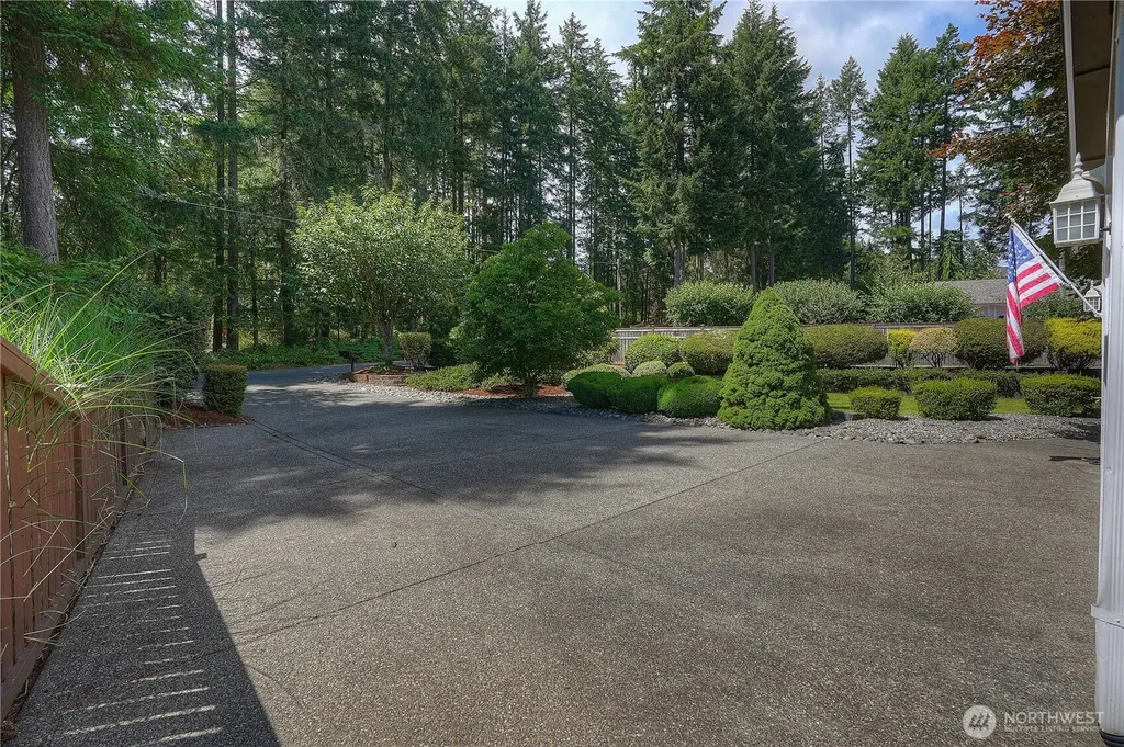 6415 54th Avenue NW Gig Harbor WA 98335