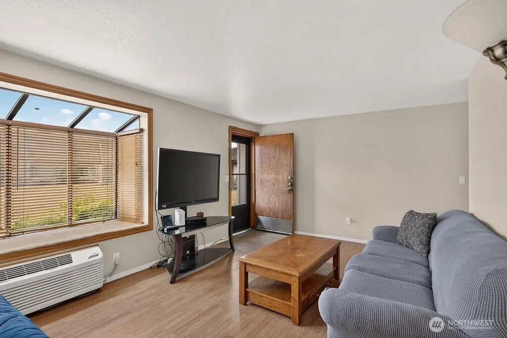1012 Columbia Avenue Marysville WA 98270