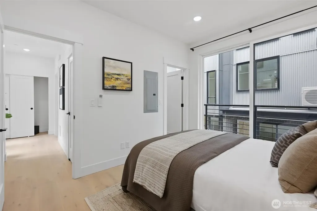 2014 Fairview Avenue E Seattle WA 98102