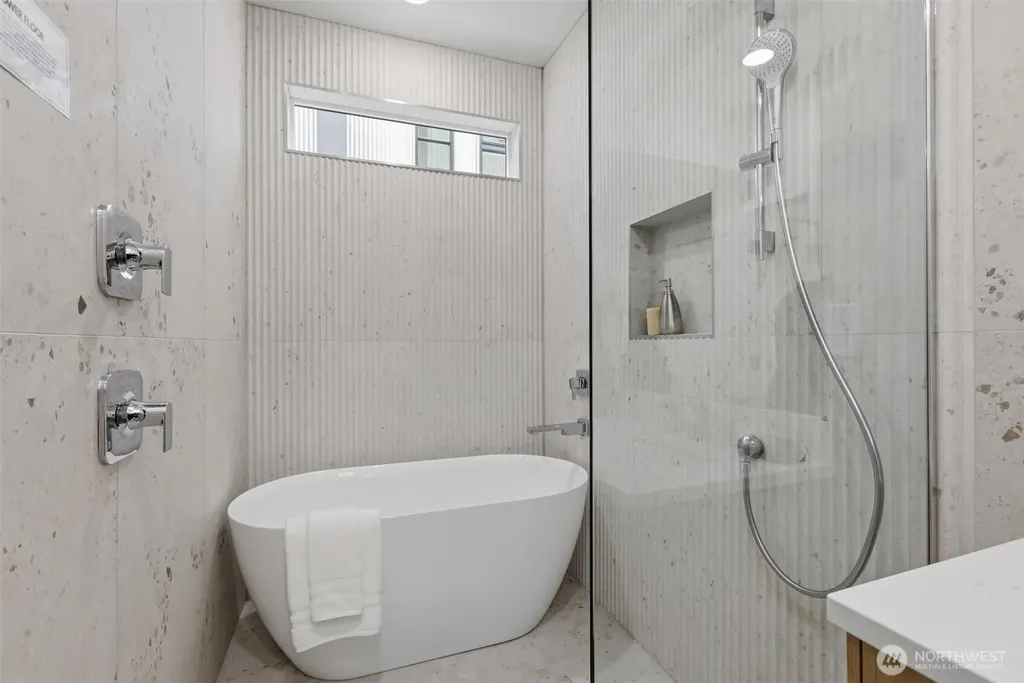 2014 Fairview Avenue E Seattle WA 98102