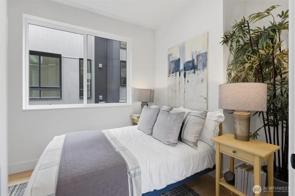 2014 Fairview Avenue E Seattle WA 98102