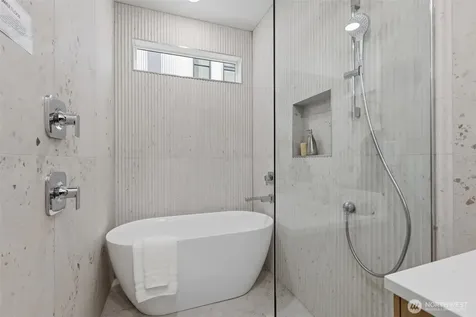 2014 Fairview Avenue E Seattle WA 98102
