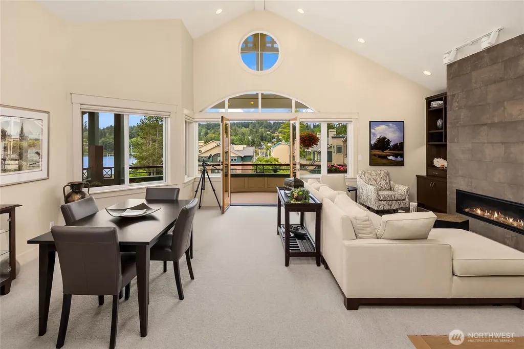 450 Wood Avenue SW Bainbridge Island WA 98110