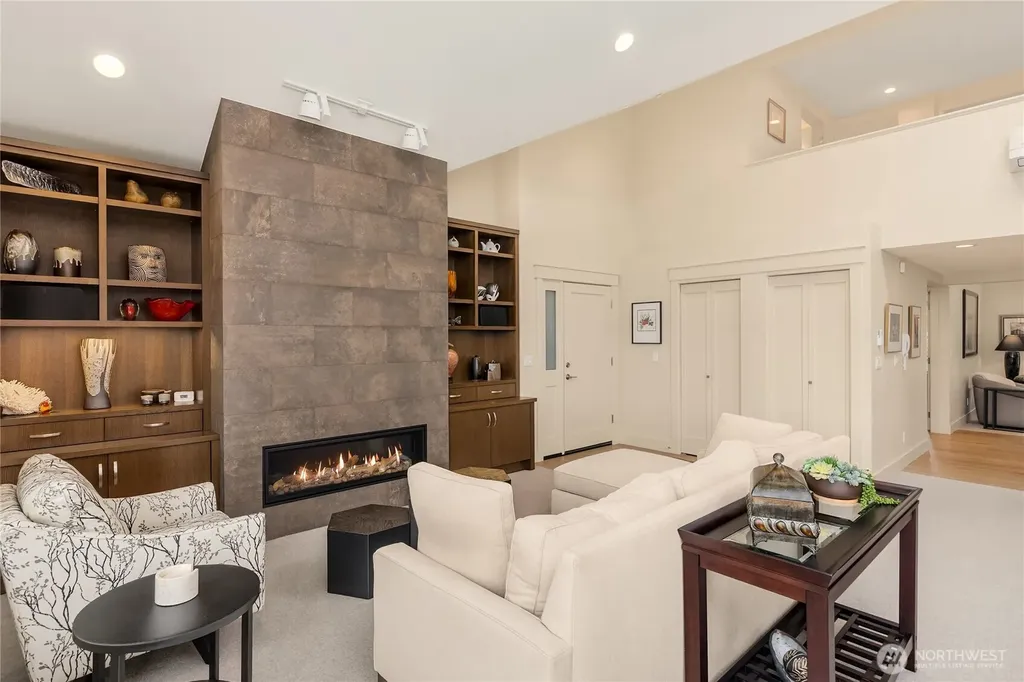 450 Wood Avenue SW Bainbridge Island WA 98110