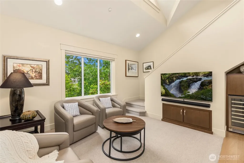 450 Wood Avenue SW Bainbridge Island WA 98110