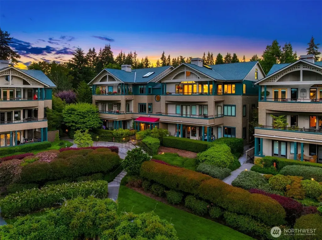 450 Wood Avenue SW Bainbridge Island WA 98110