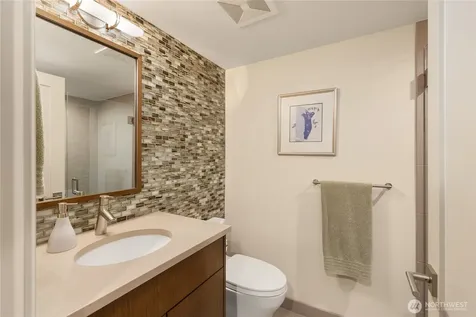 450 Wood Avenue SW Bainbridge Island WA 98110