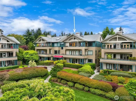 450 Wood Avenue SW Bainbridge Island WA 98110