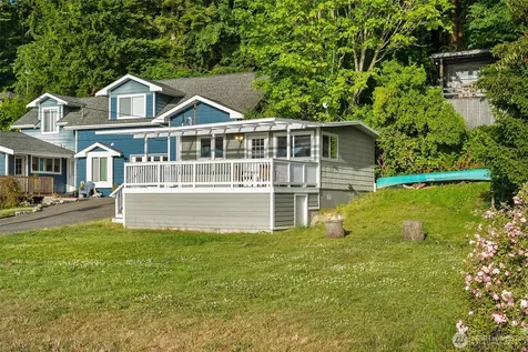 27830 Manzanita Beach Road SW Vashon WA 98070
