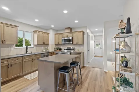 4313 S 7th Street Tacoma WA 98405