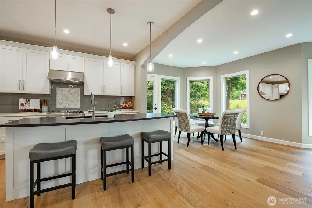 8784 Goshawk Road Blaine WA 98230