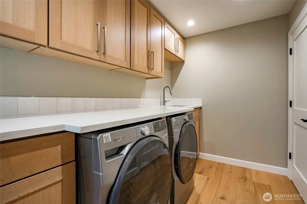 8784 Goshawk Road Blaine WA 98230