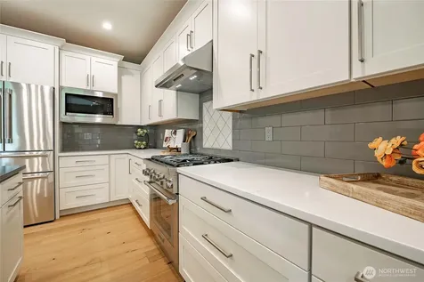 8784 Goshawk Road Blaine WA 98230