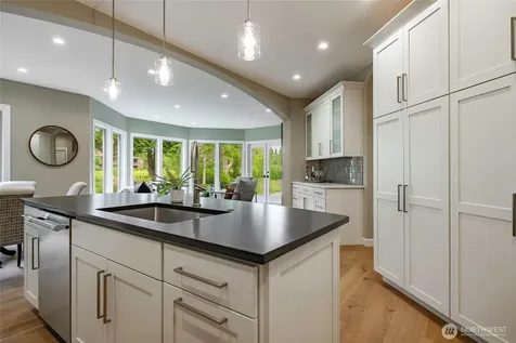 8784 Goshawk Road Blaine WA 98230