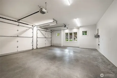 8784 Goshawk Road Blaine WA 98230