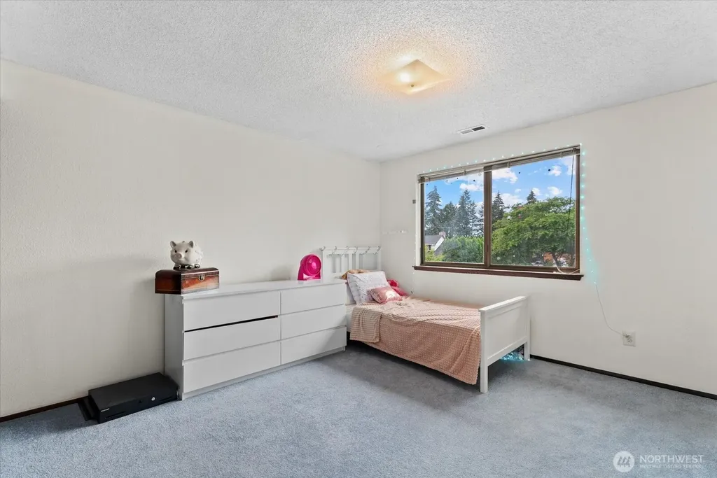 4306 Brookdale Road E Tacoma WA 98446