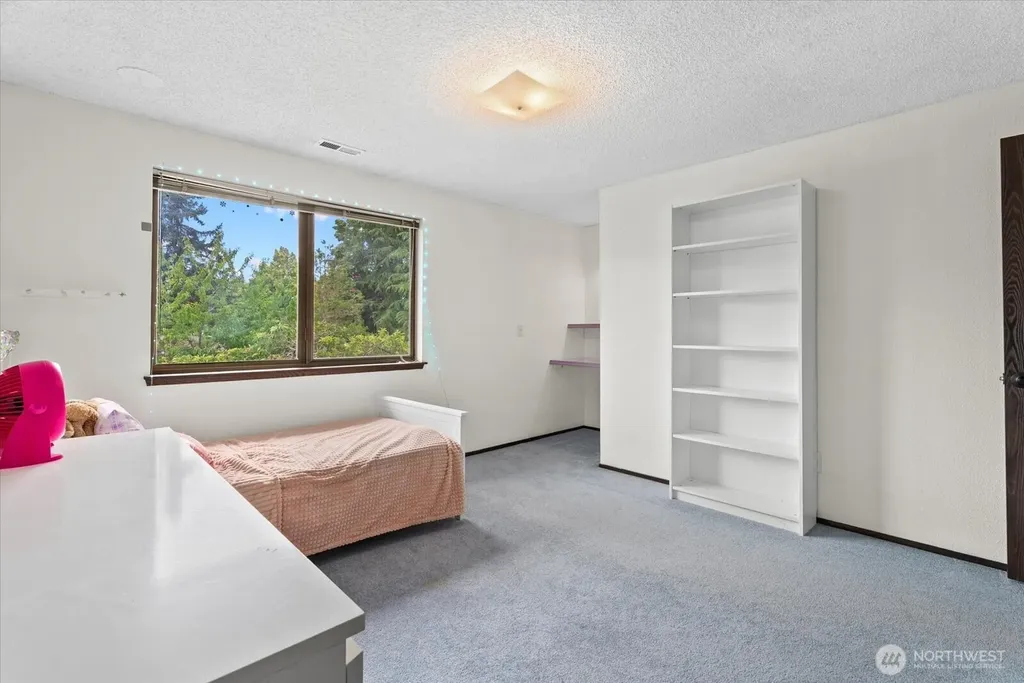 4306 Brookdale Road E Tacoma WA 98446