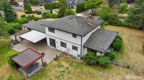 4306 Brookdale Road E Tacoma WA 98446
