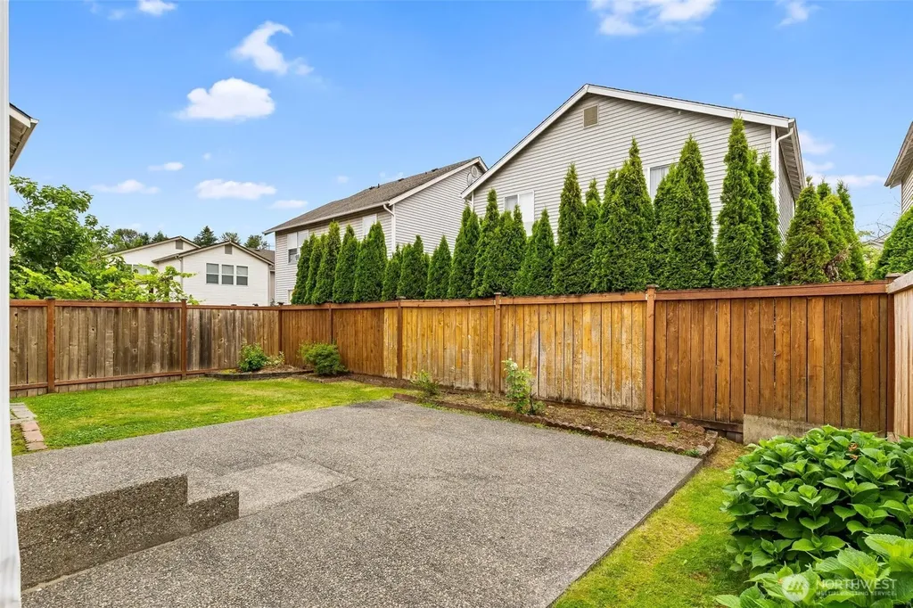 110 Ferndale Avenue SE Renton WA 98056