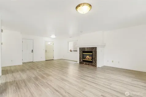 110 Ferndale Avenue SE Renton WA 98056