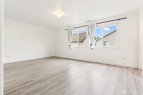 110 Ferndale Avenue SE Renton WA 98056