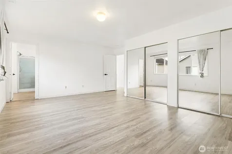 110 Ferndale Avenue SE Renton WA 98056