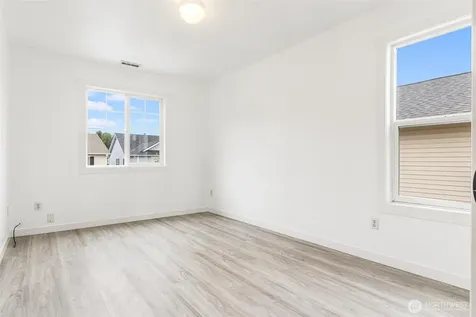 110 Ferndale Avenue SE Renton WA 98056