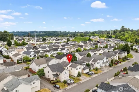 110 Ferndale Avenue SE Renton WA 98056