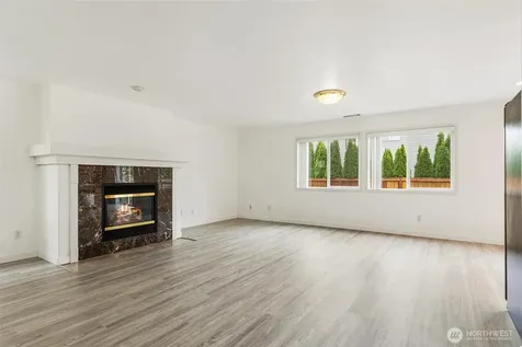 110 Ferndale Avenue SE Renton WA 98056
