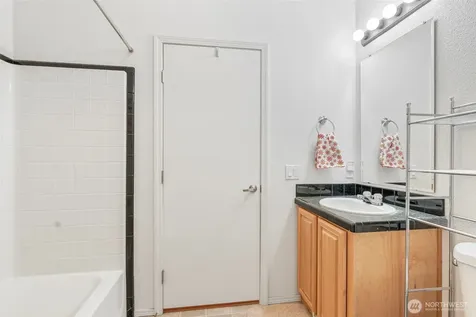 5400 Meeker Kalama WA 98625
