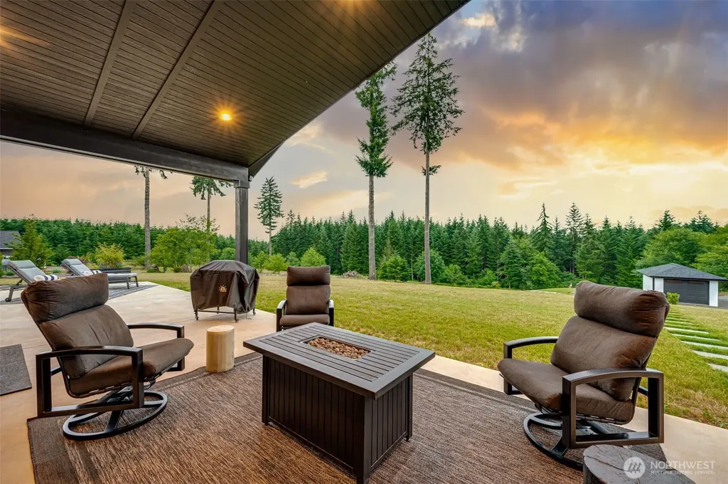 260 Bullhead Drive Castle Rock WA 98611