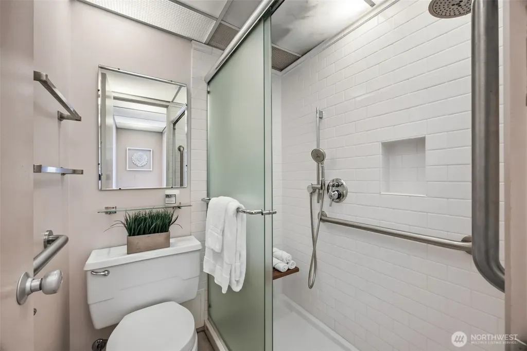 1620 43rd Avenue E Seattle WA 98112